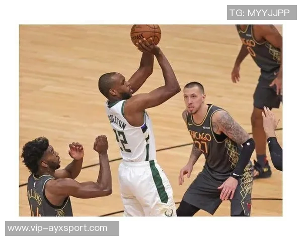 波蒂斯表现稳健半场8投5中贡献12分6篮板正负值2助球队稳定局面