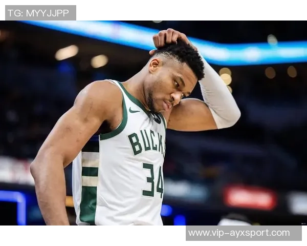 字母哥场均334分119篮板明日雄鹿客战黄蜂出战成疑引关注